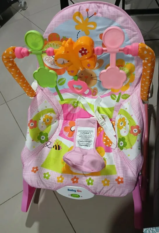 Silla Mecedora, Vibradora Y Musical Para Bebe 3 En 1 Babyon1111 Silla Mecedora, Vibradora Y Musical Para Bebe 3 En 1 Babyon