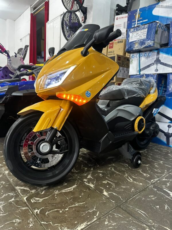 nmax dorada niños Moto Eléctrica Infantil Enmax 12V Dorada